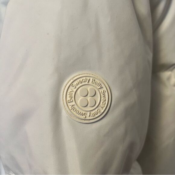 Sweaty Betty Down Puffer Jacket in Lily White US 8-10 Medium MSRP $348 - Picture 6 of 10